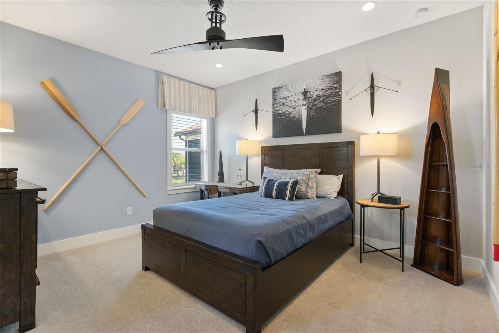 8836 LAKESHORE POINTE DR