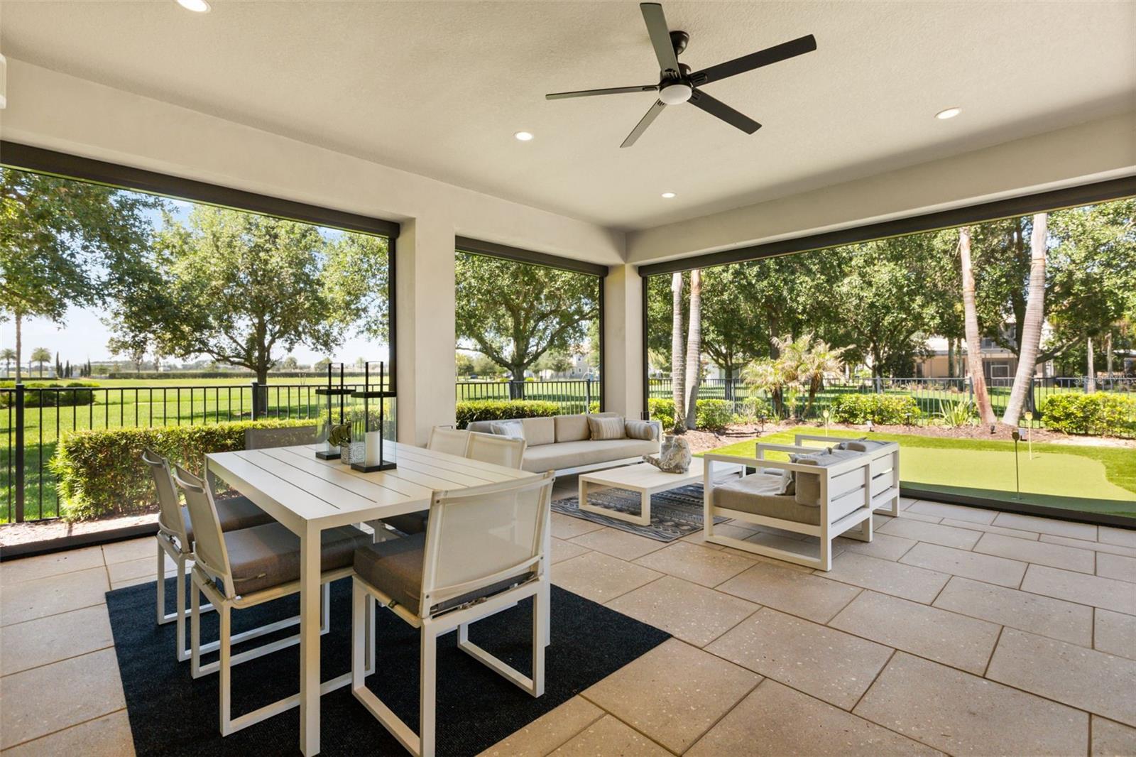 8836 LAKESHORE POINTE DR
