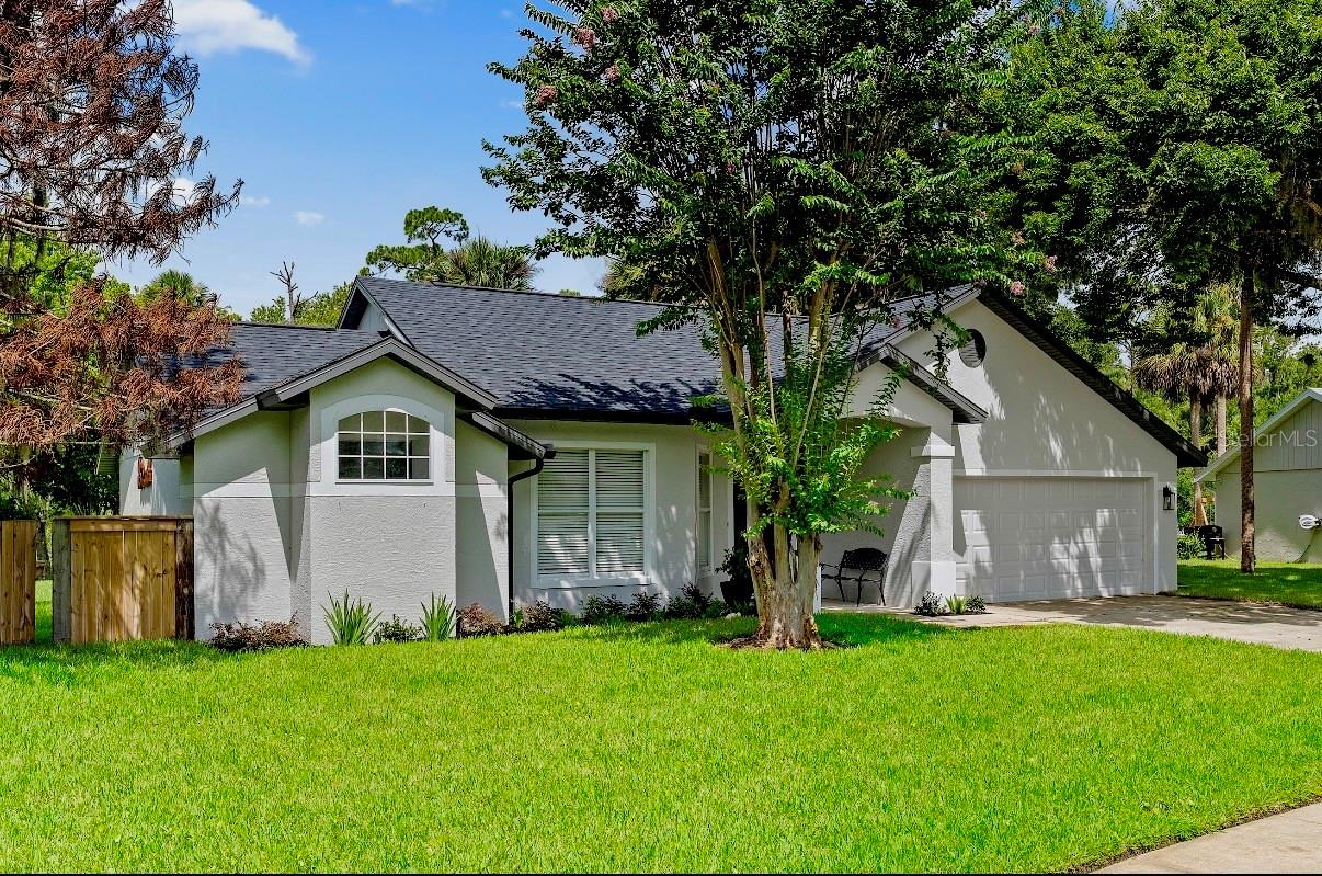 427 PENDREY DRIVE