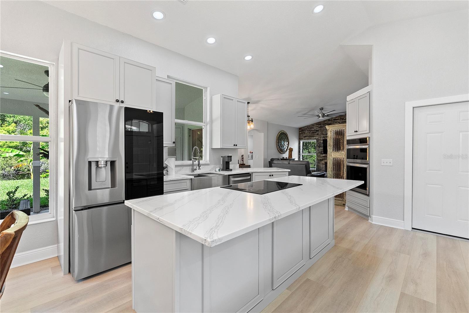 427 PENDREY DRIVE
