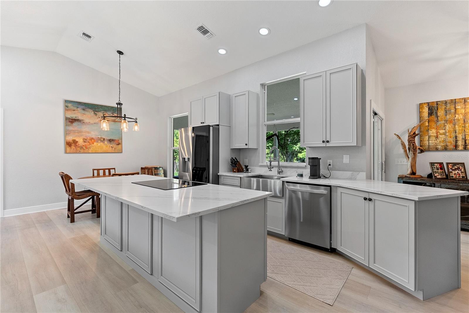 427 PENDREY DRIVE