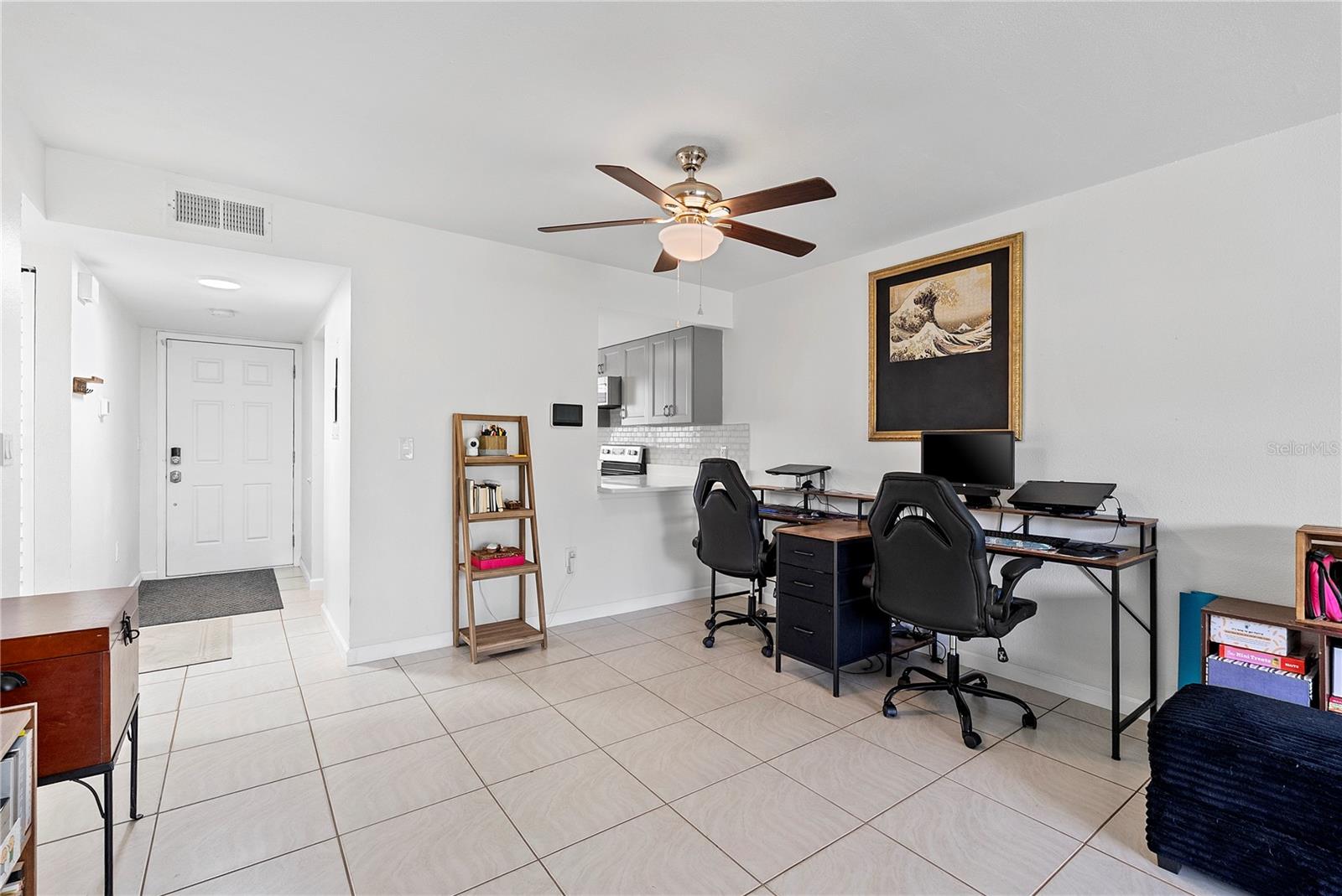 1036 BONAIRE DR #2834