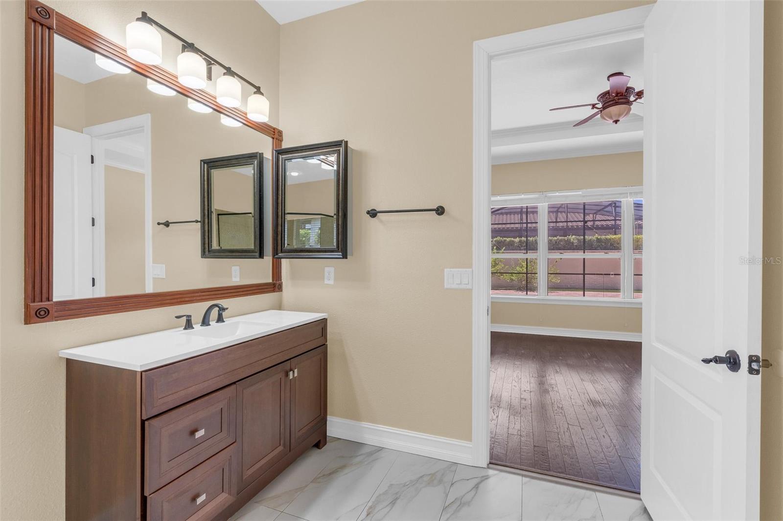 7231 SANGALLA DR