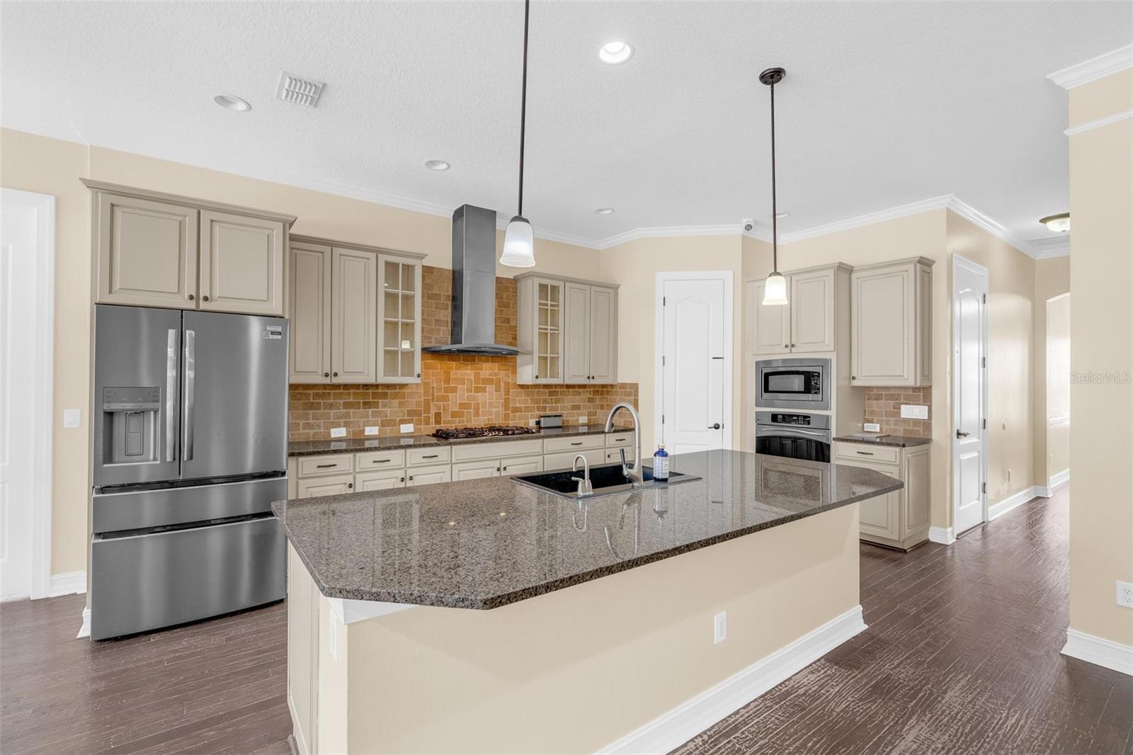 7231 SANGALLA DR