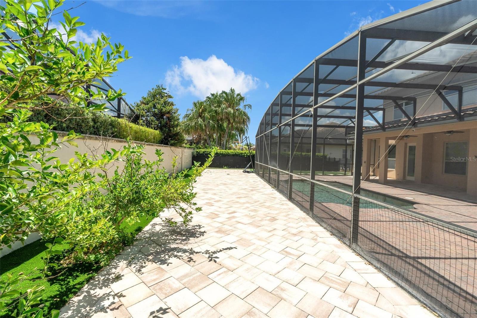 7231 SANGALLA DR