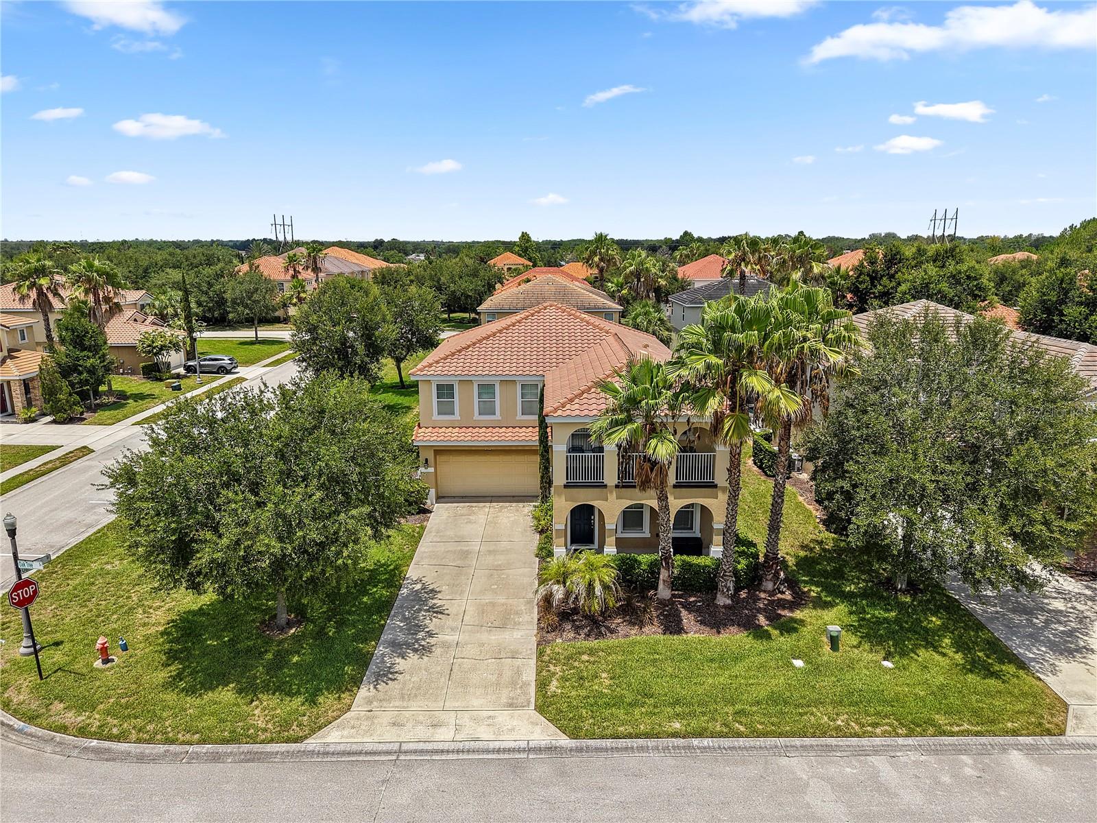 4200 OAKTREE DR