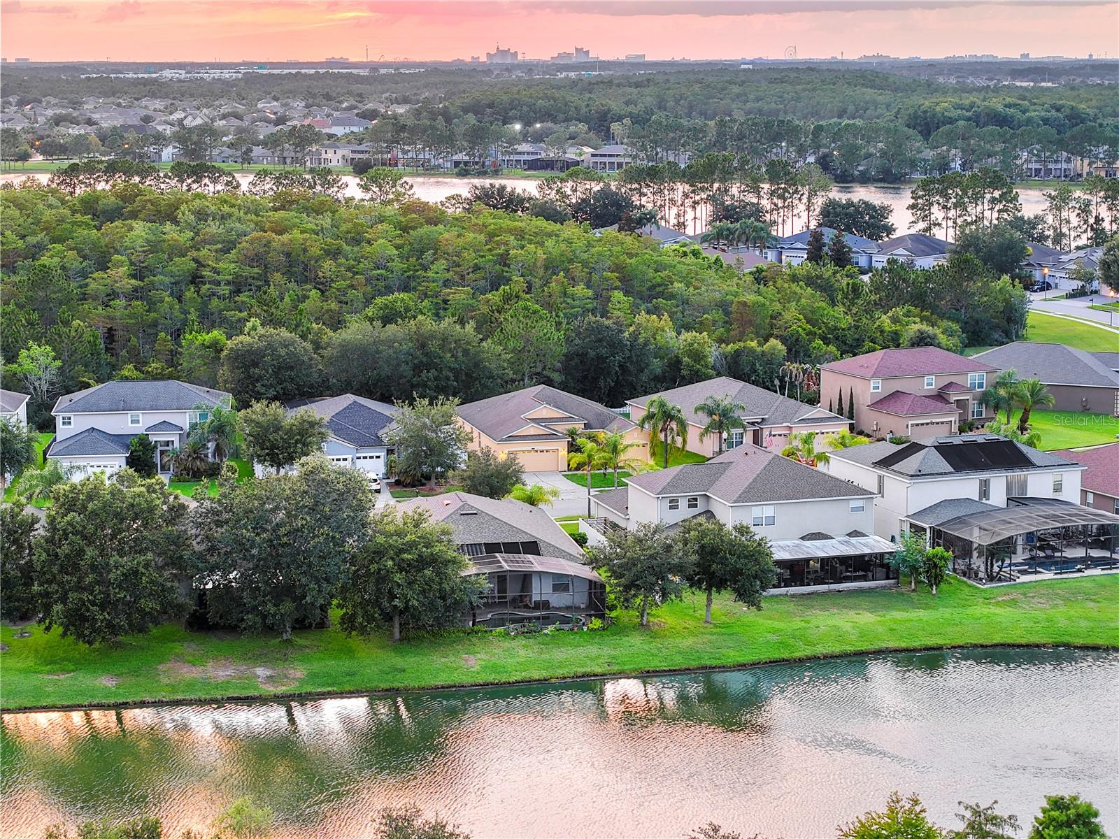 2336 CROSSTON CIR