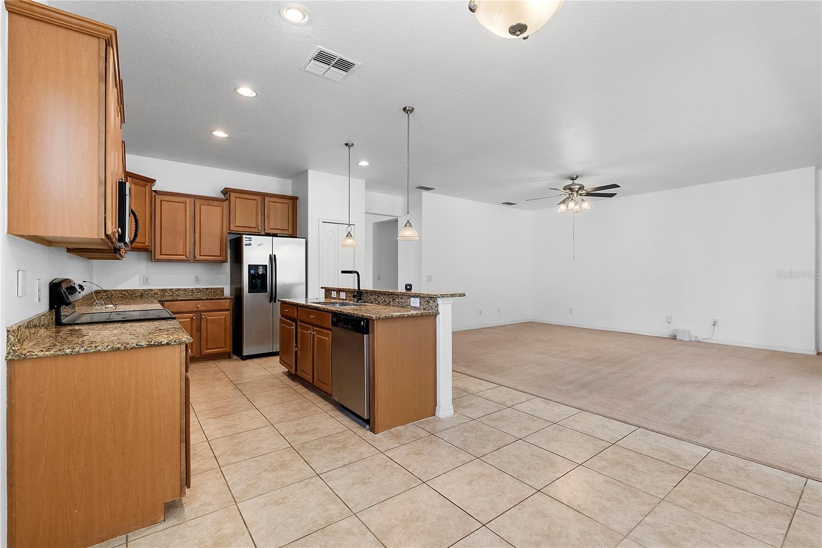 2336 CROSSTON CIR