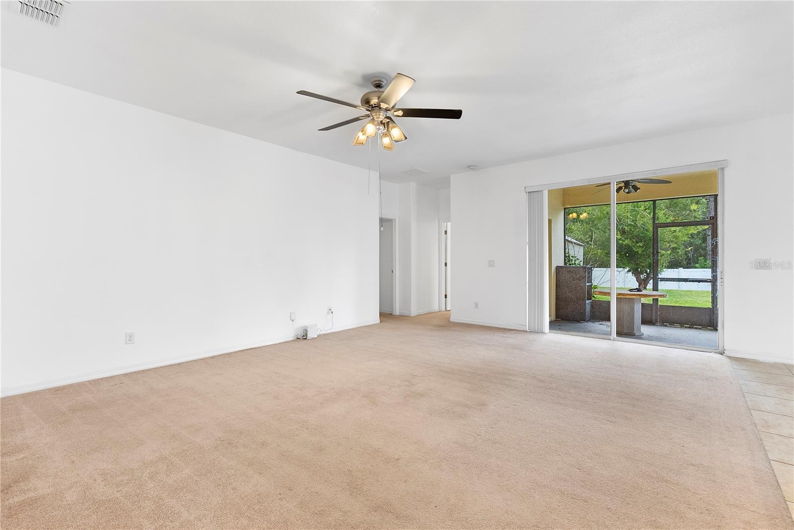 2336 CROSSTON CIR