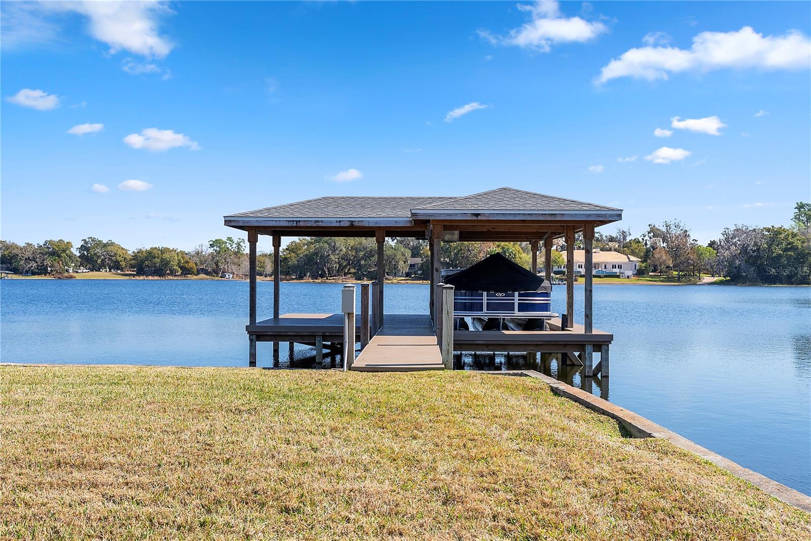 320 EVANSDALE RD