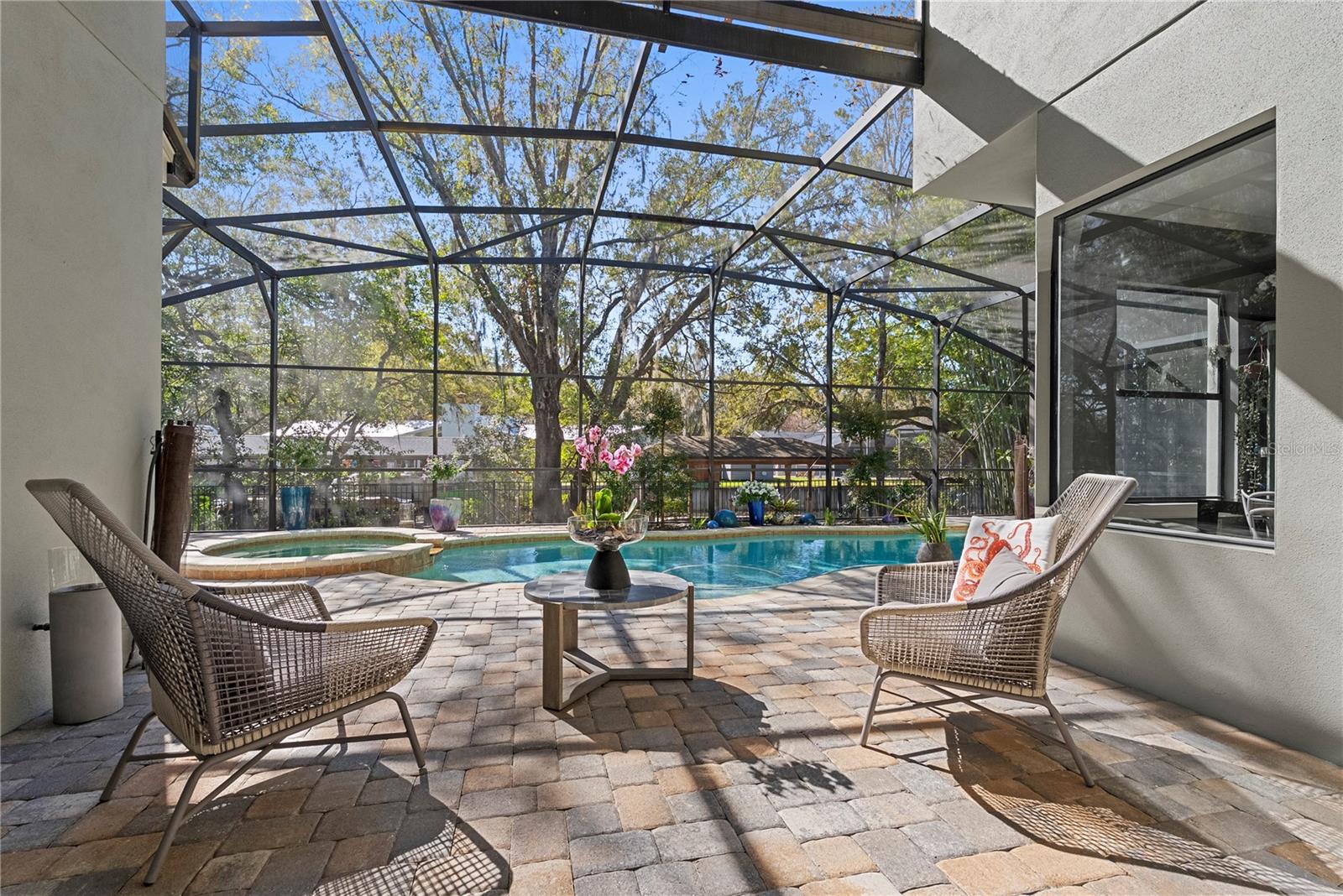 438 HARBOUR OAKS POINTE DR
