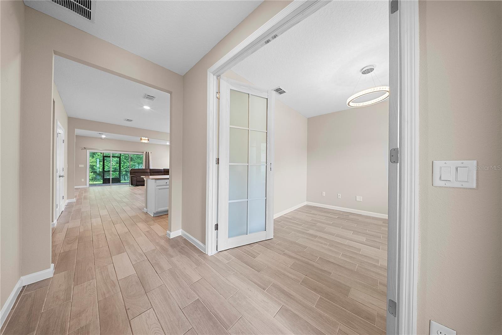 136 MONTSERRAT DR