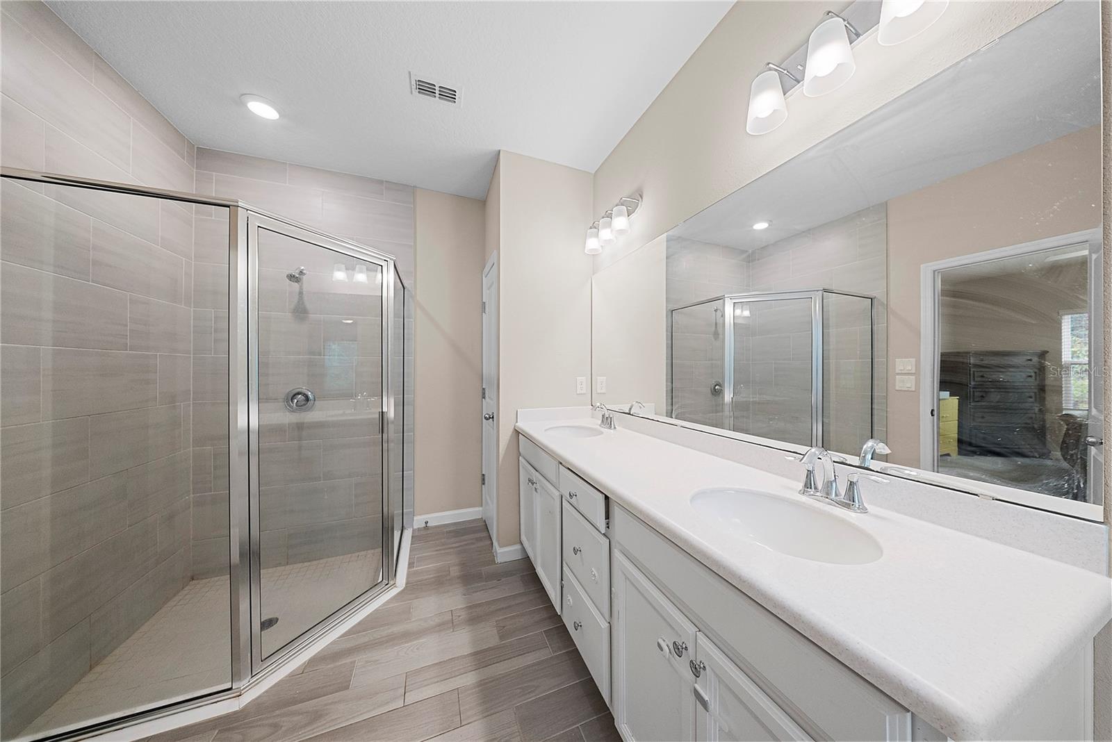 136 MONTSERRAT DR