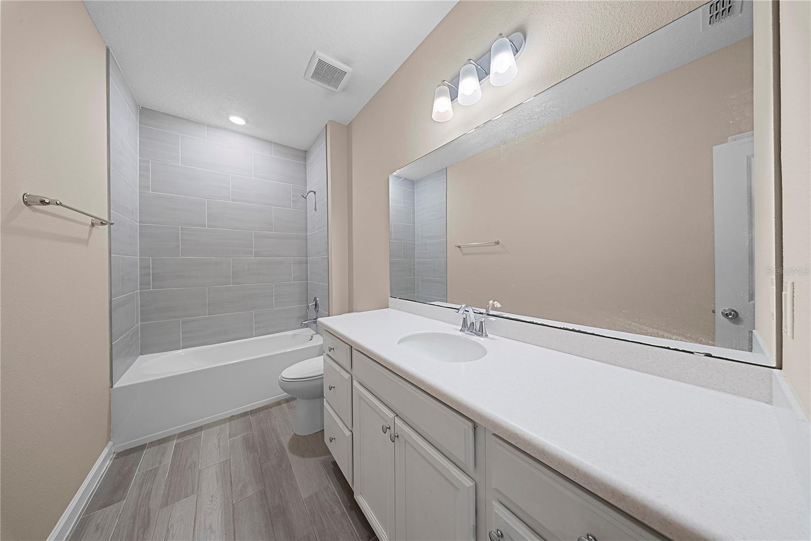 136 MONTSERRAT DR
