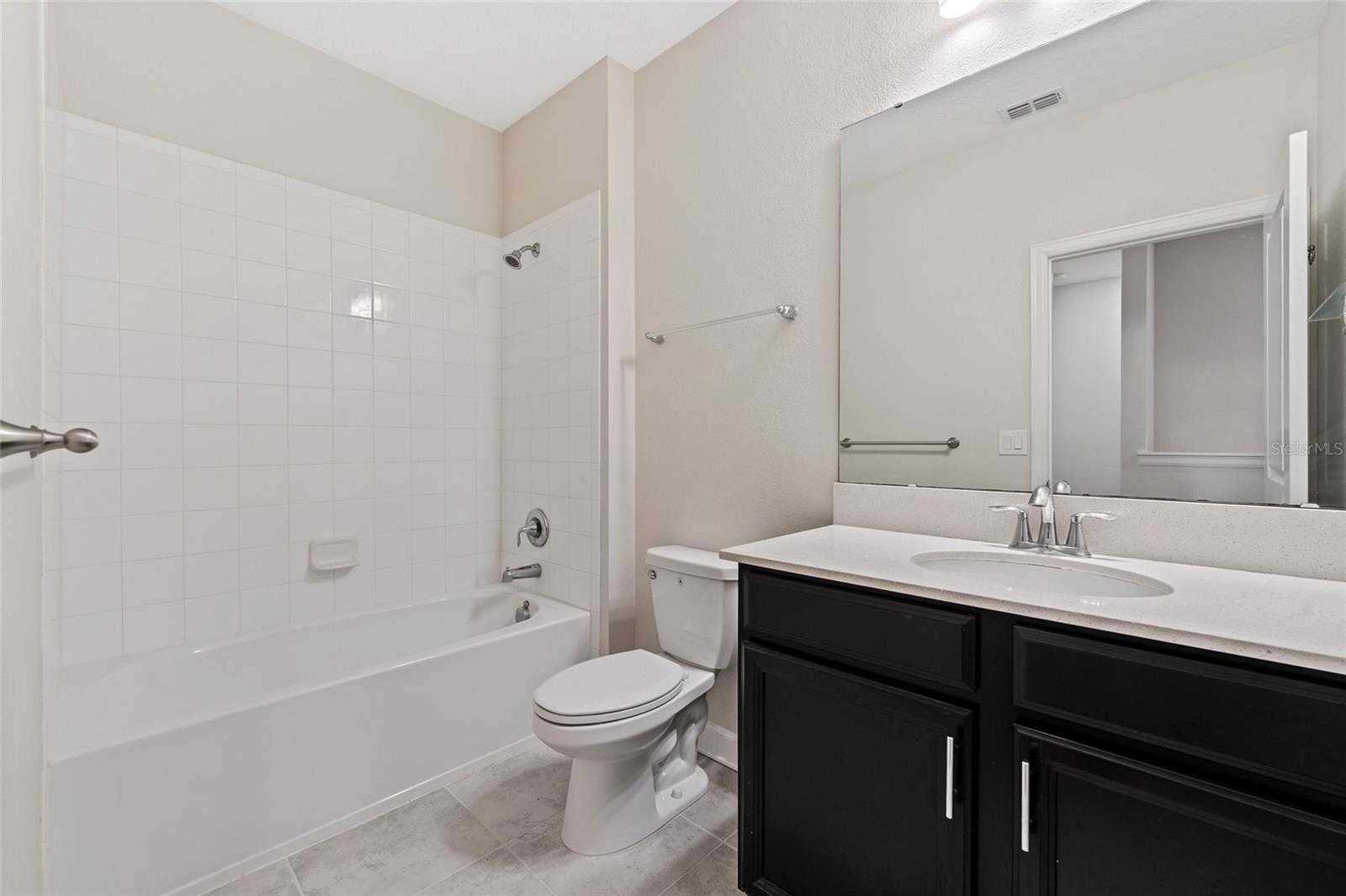 2935 THEME ST