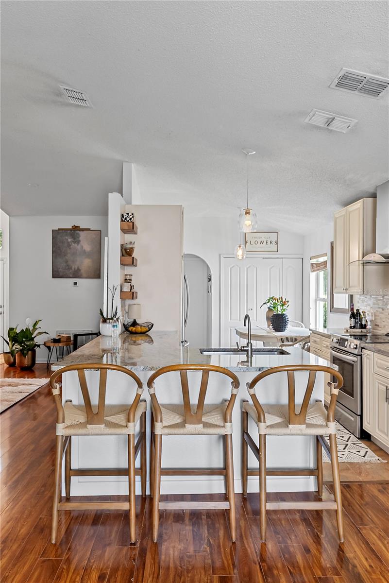 234 GRAND ROYAL CIR