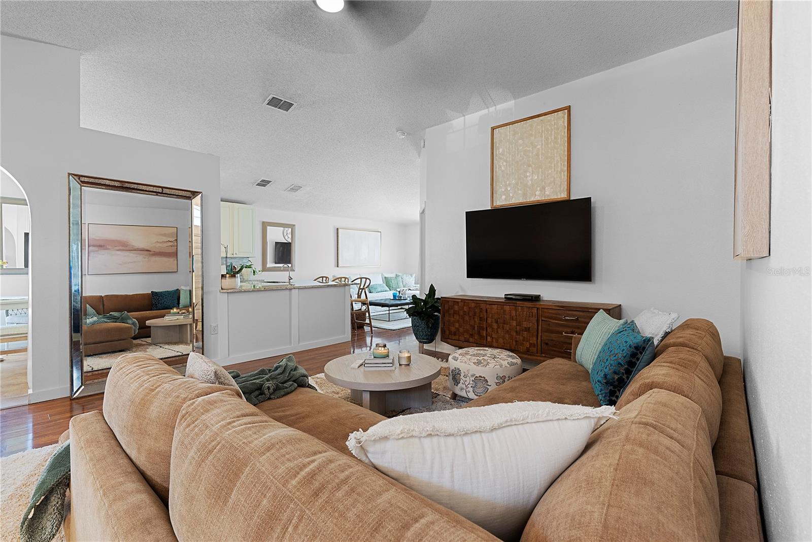 234 GRAND ROYAL CIR