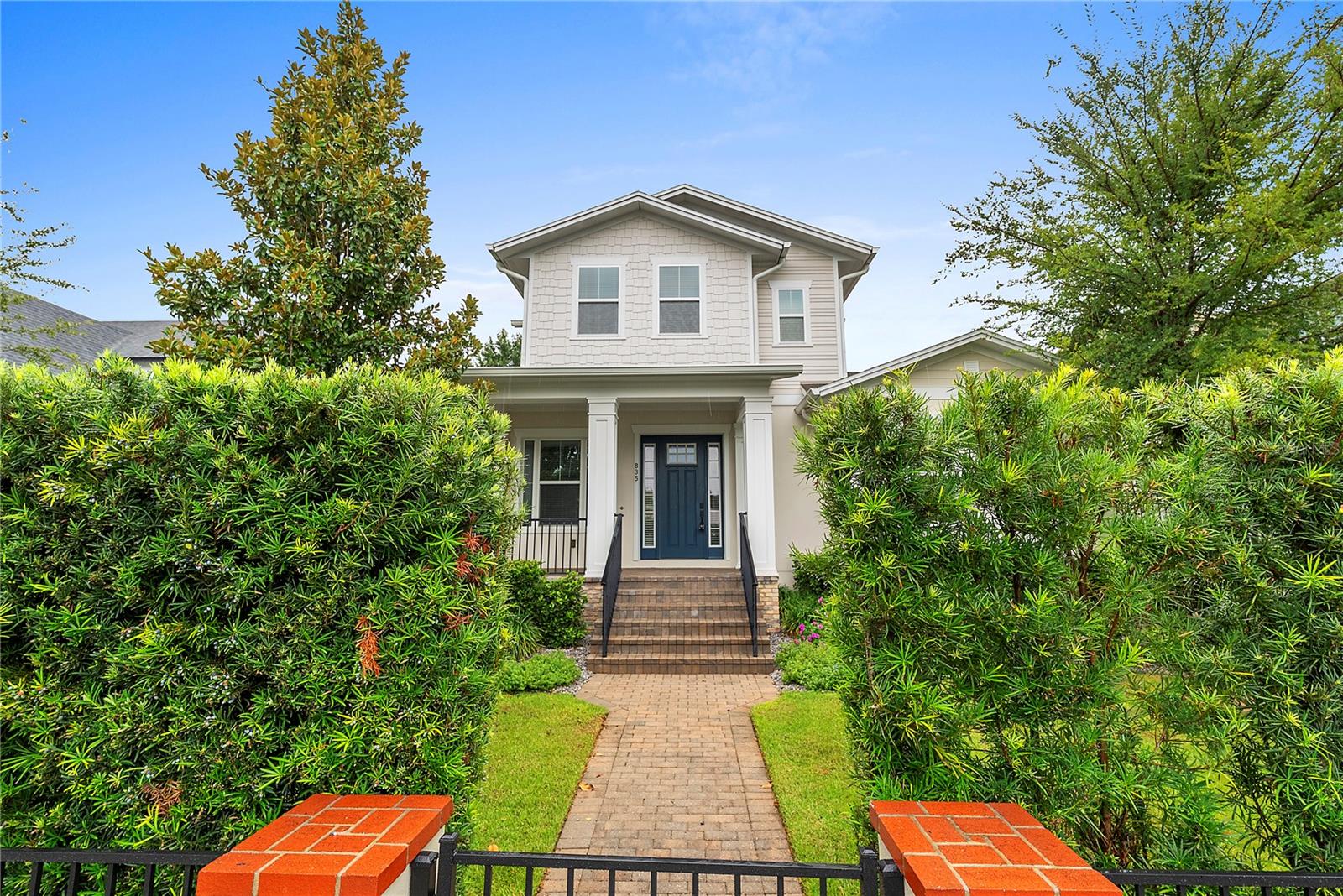 835 W CANTON AVE