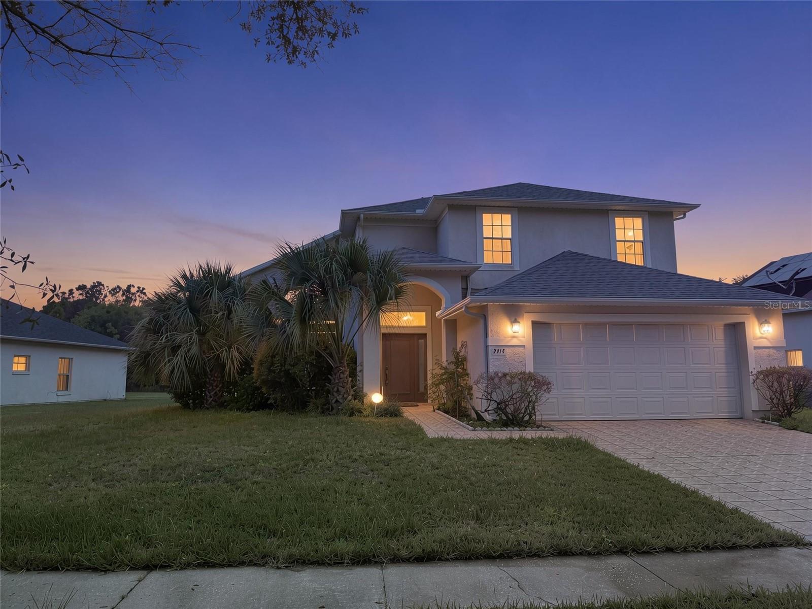 2414 HURON CIR