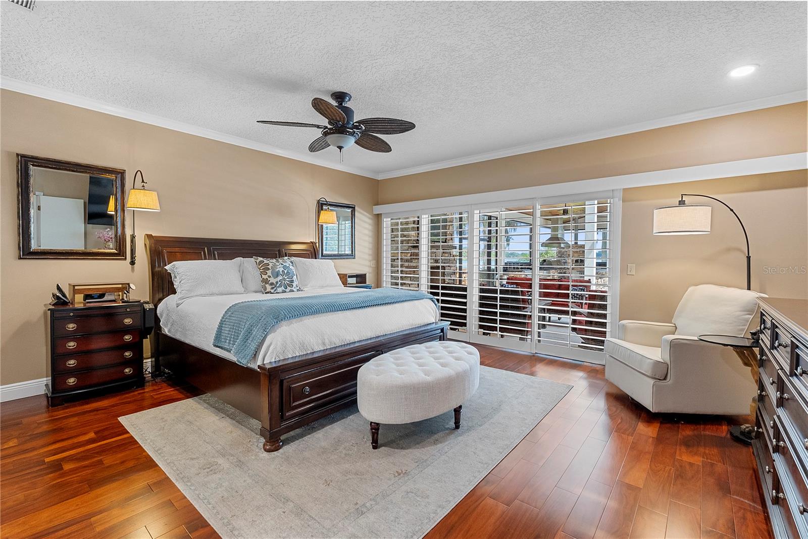 2622 LAKE HOWELL LN