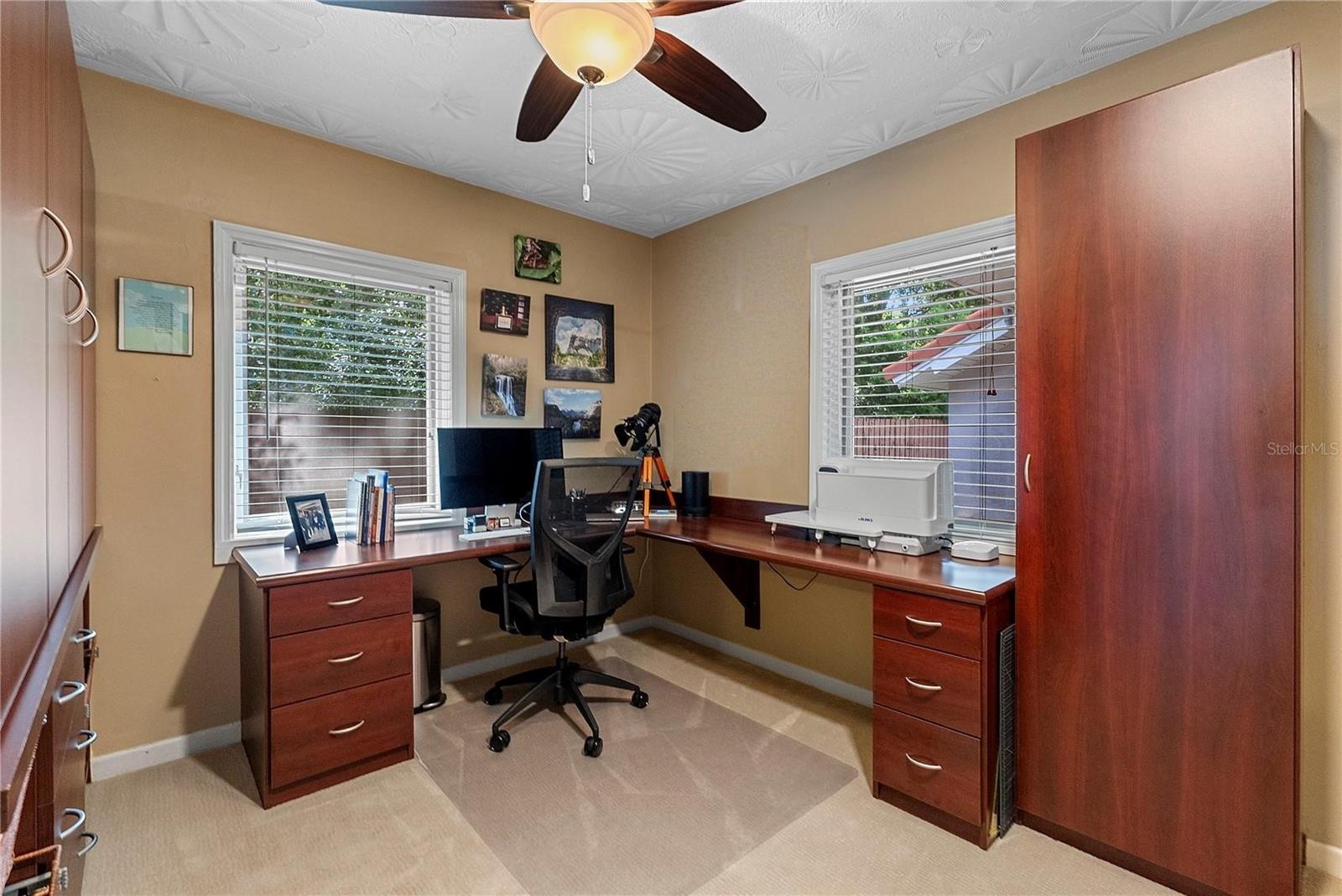 2622 LAKE HOWELL LN