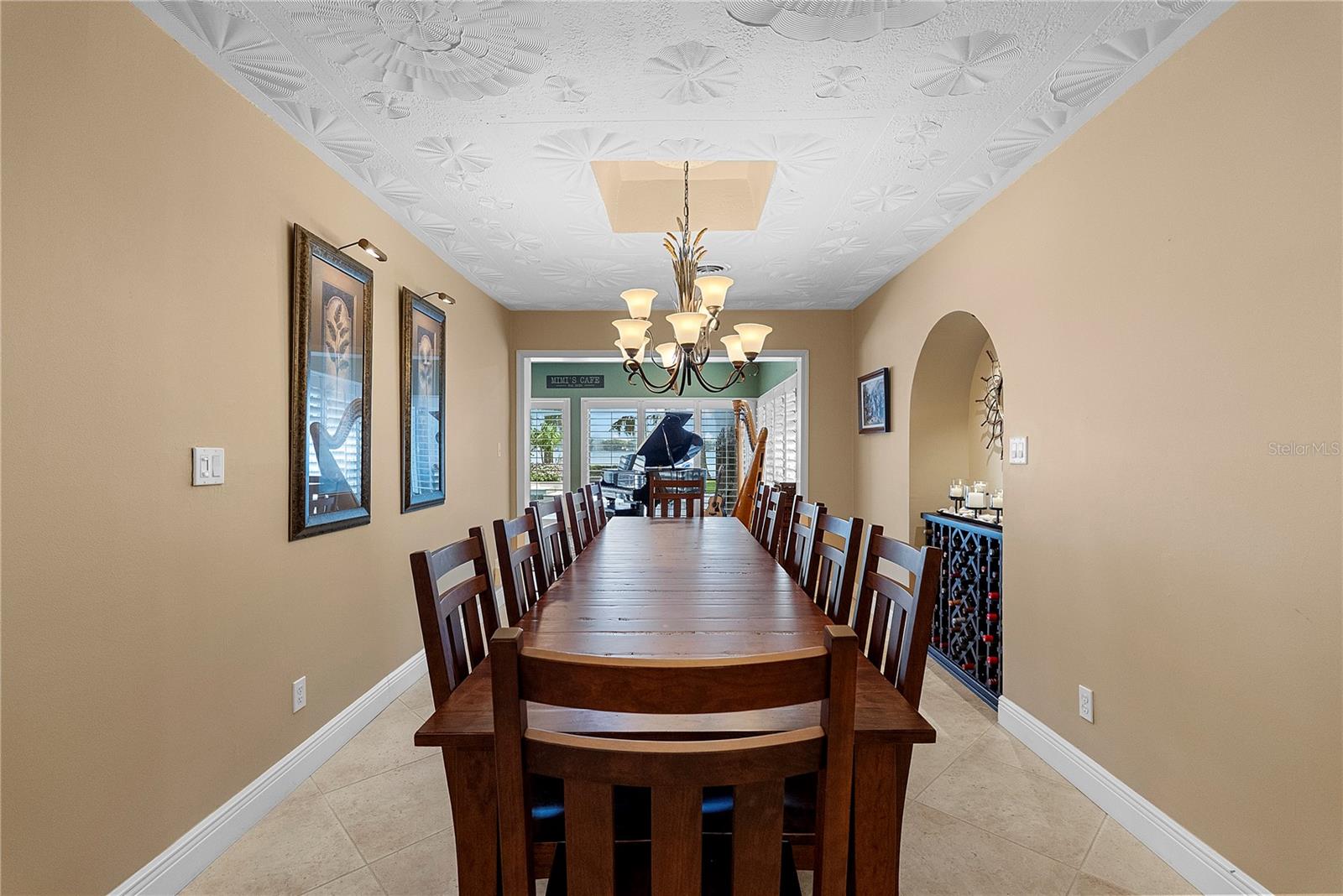 2622 LAKE HOWELL LN
