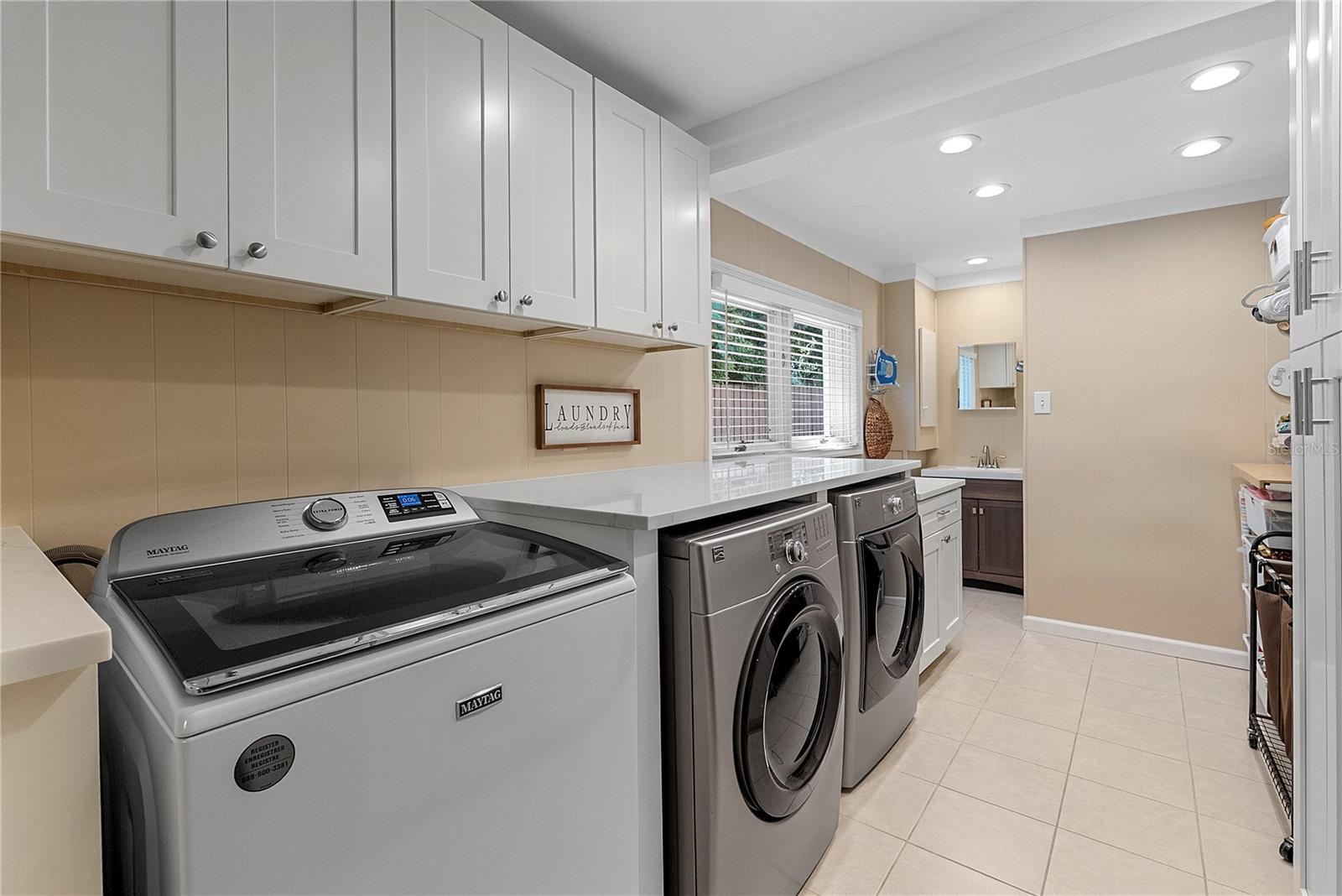 2622 LAKE HOWELL LN