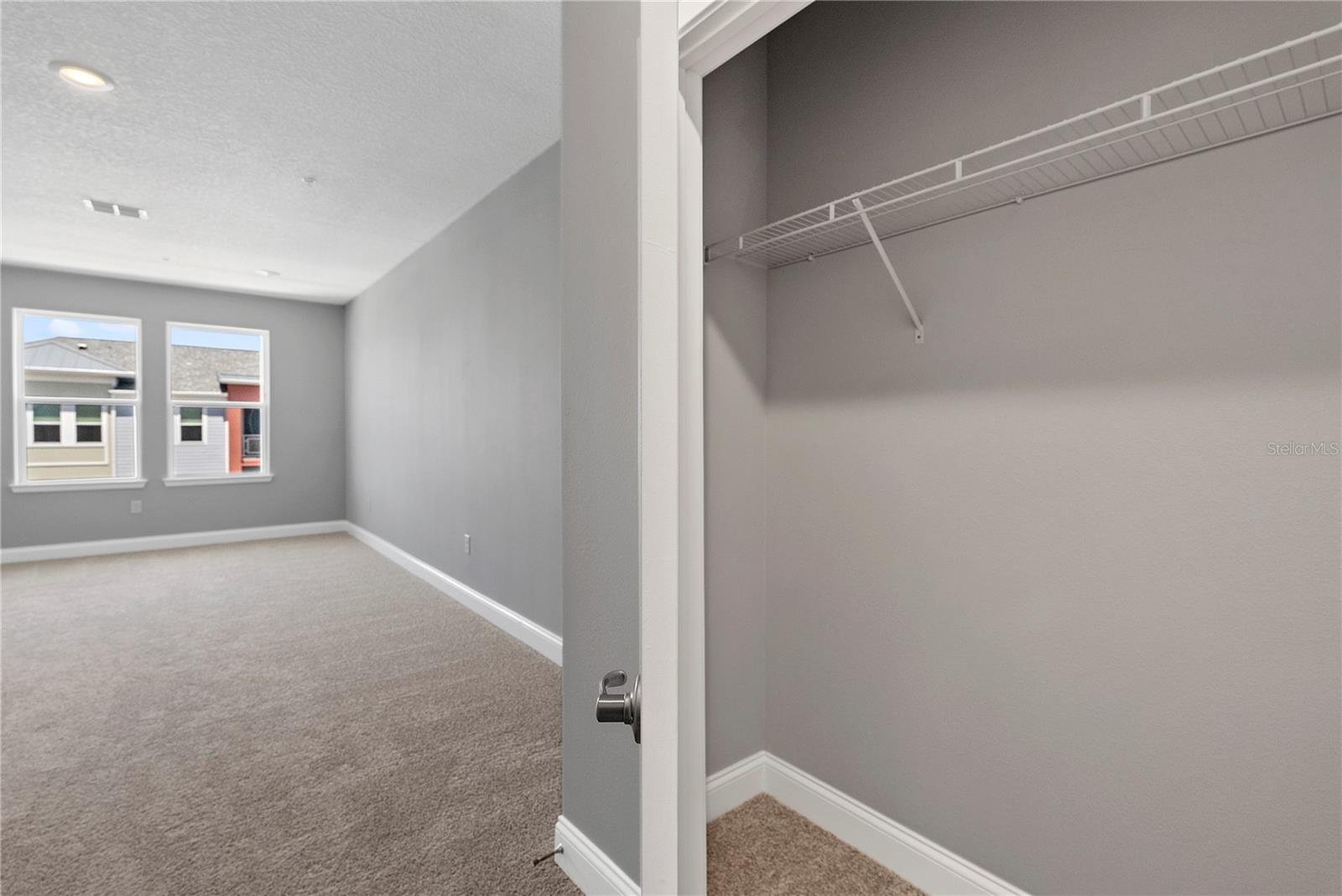7557 LAUREATE BLVD #6401