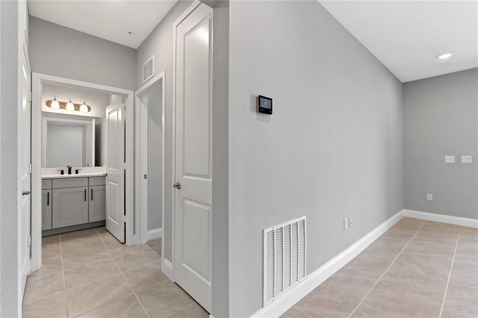 7557 LAUREATE BLVD #6401