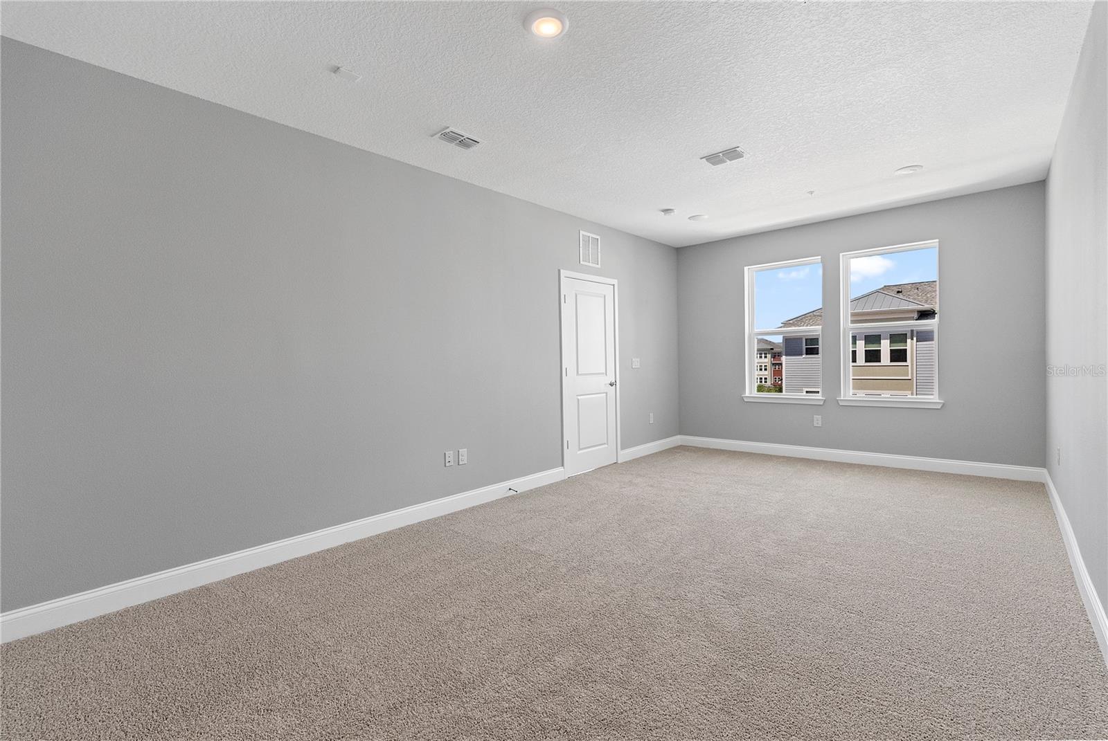 7557 LAUREATE BLVD #6401