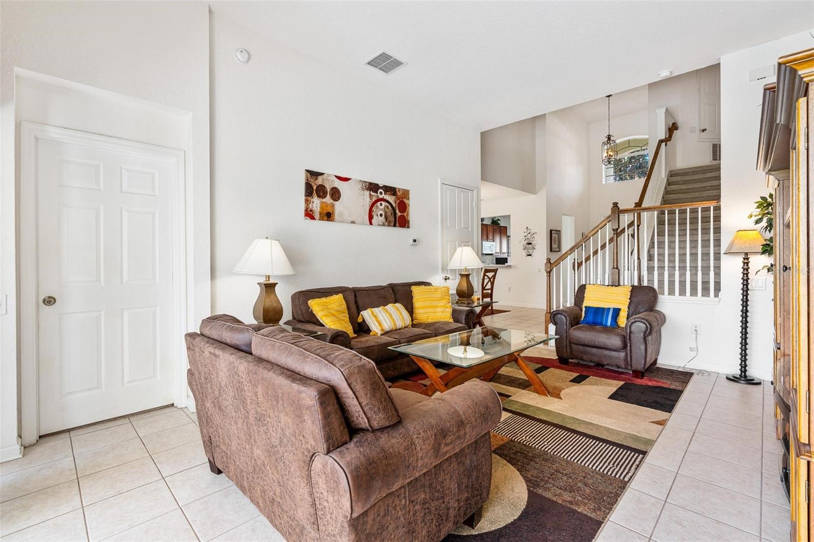 7795 BASNETT CIR