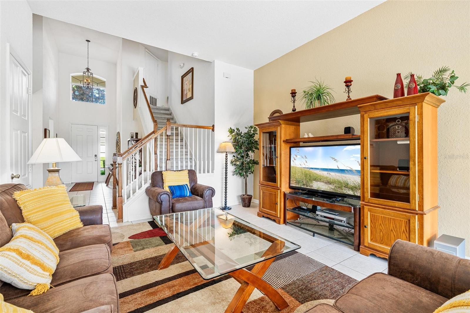 7795 BASNETT CIR
