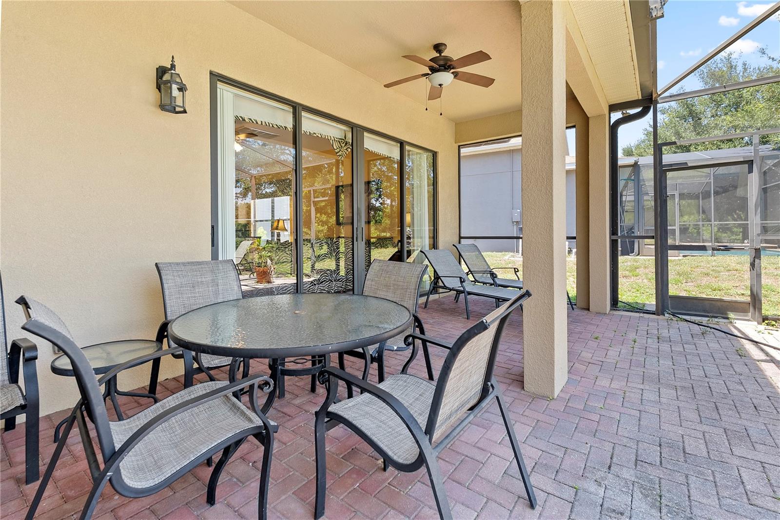 358 LAKE DAVENPORT CIR
