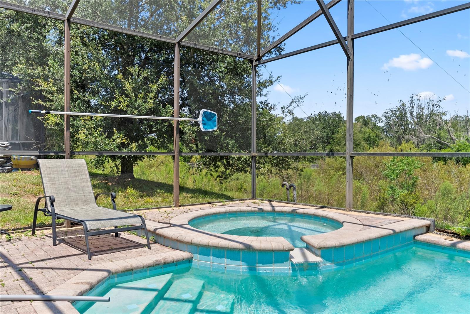 358 LAKE DAVENPORT CIR