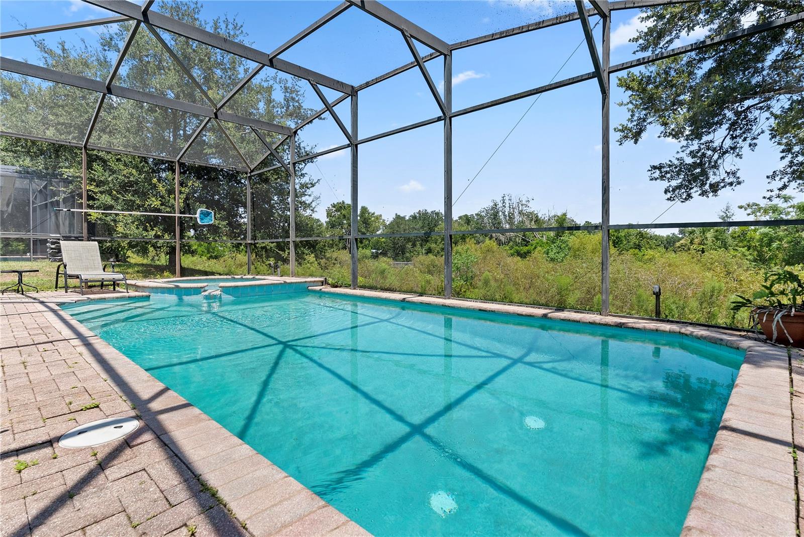 358 LAKE DAVENPORT CIR
