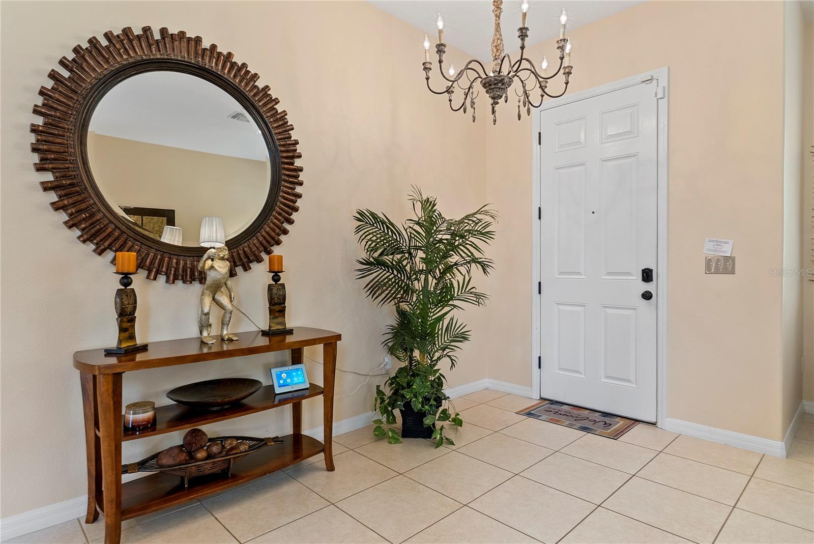 358 LAKE DAVENPORT CIR