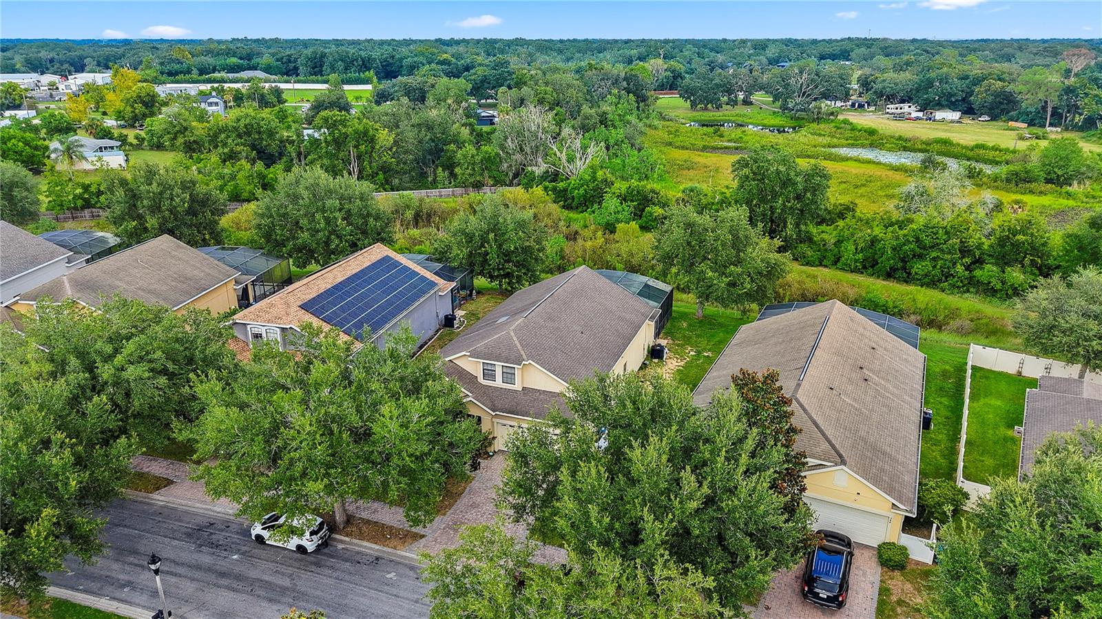 358 LAKE DAVENPORT CIR