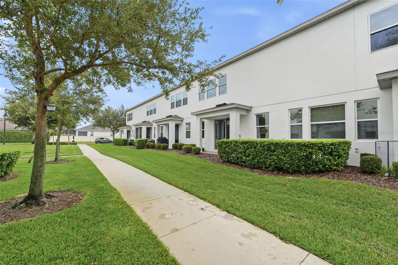 15613 ORANGE HARVEST LOOP
