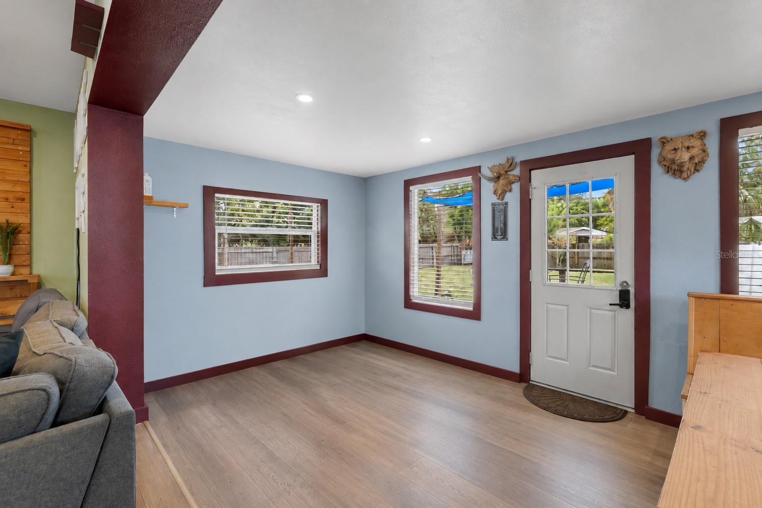 1428 MAURY RD