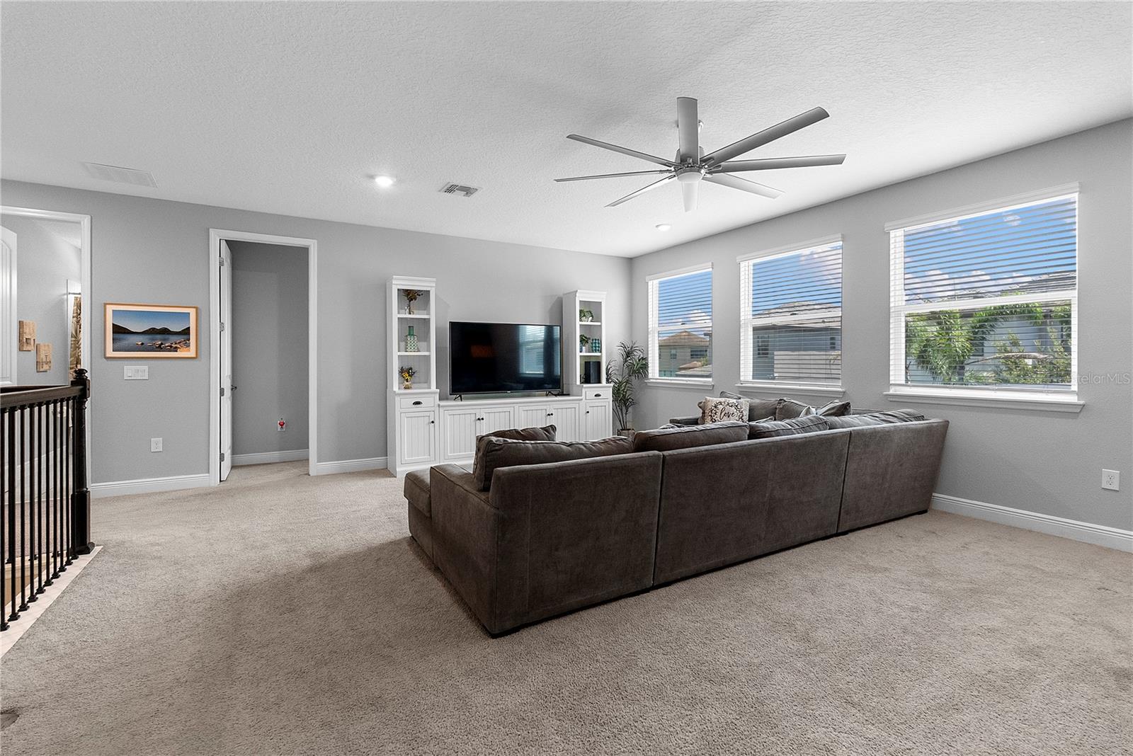 1117 WADING WATERS CIR