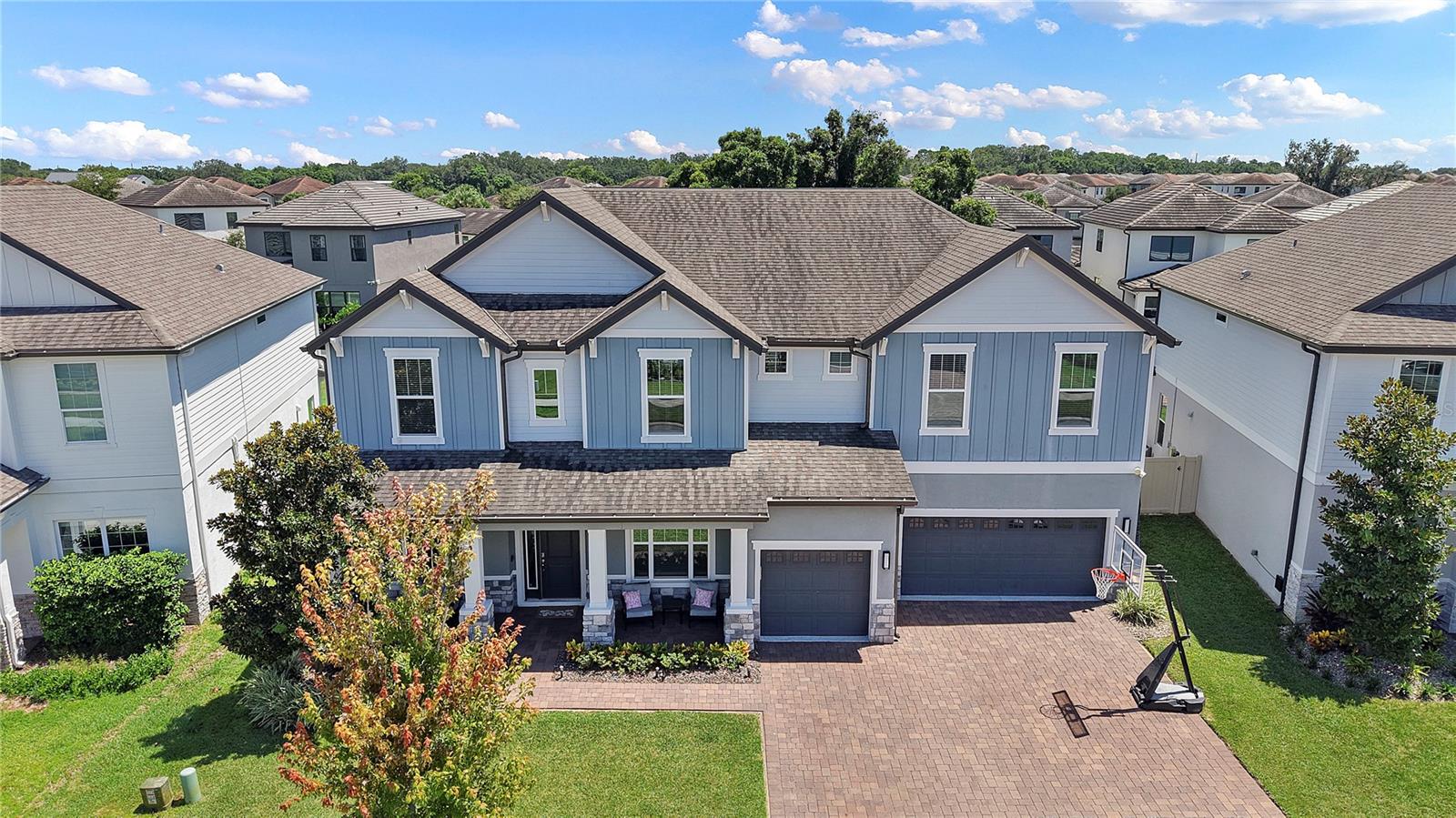 1117 WADING WATERS CIR