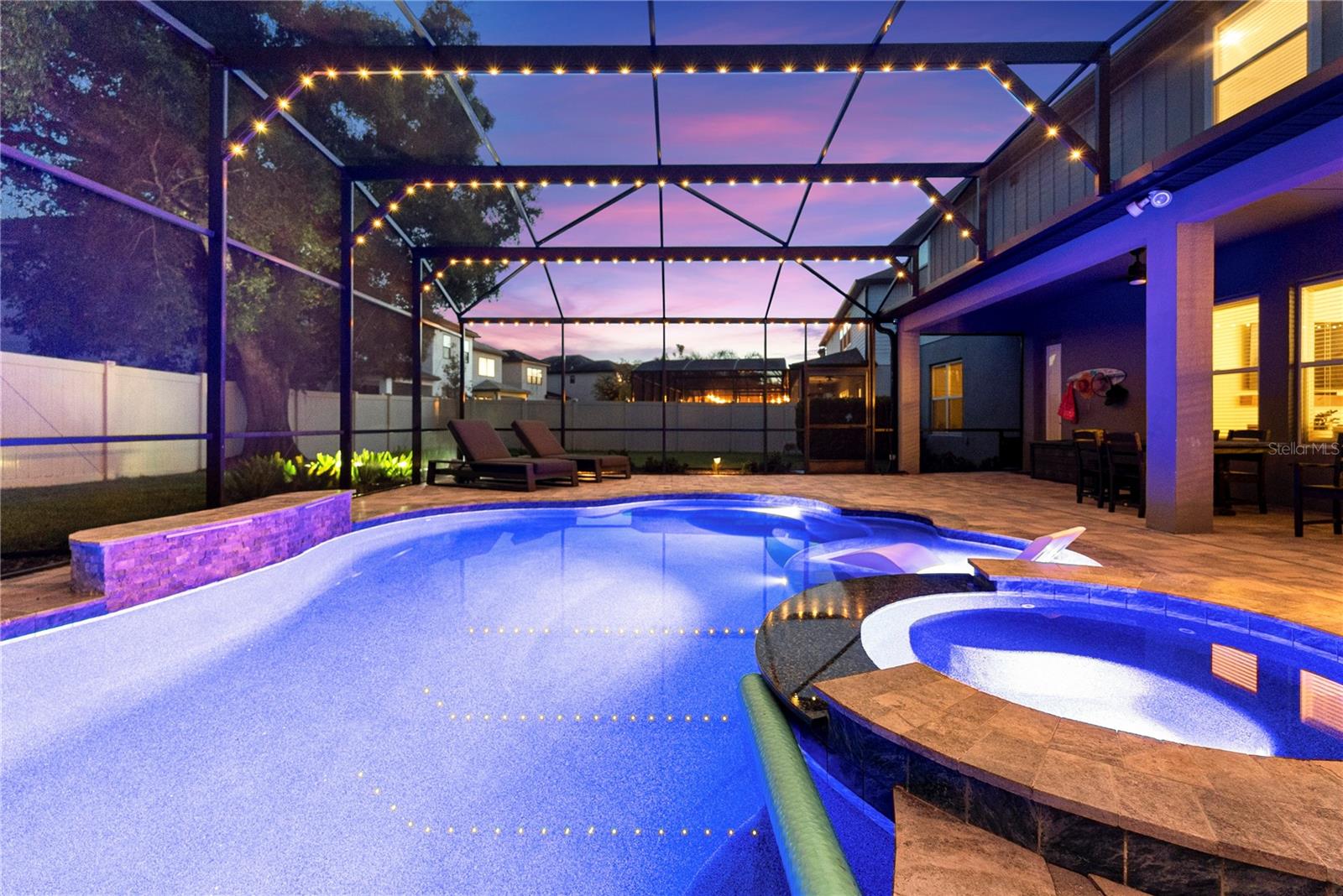 1117 WADING WATERS CIR