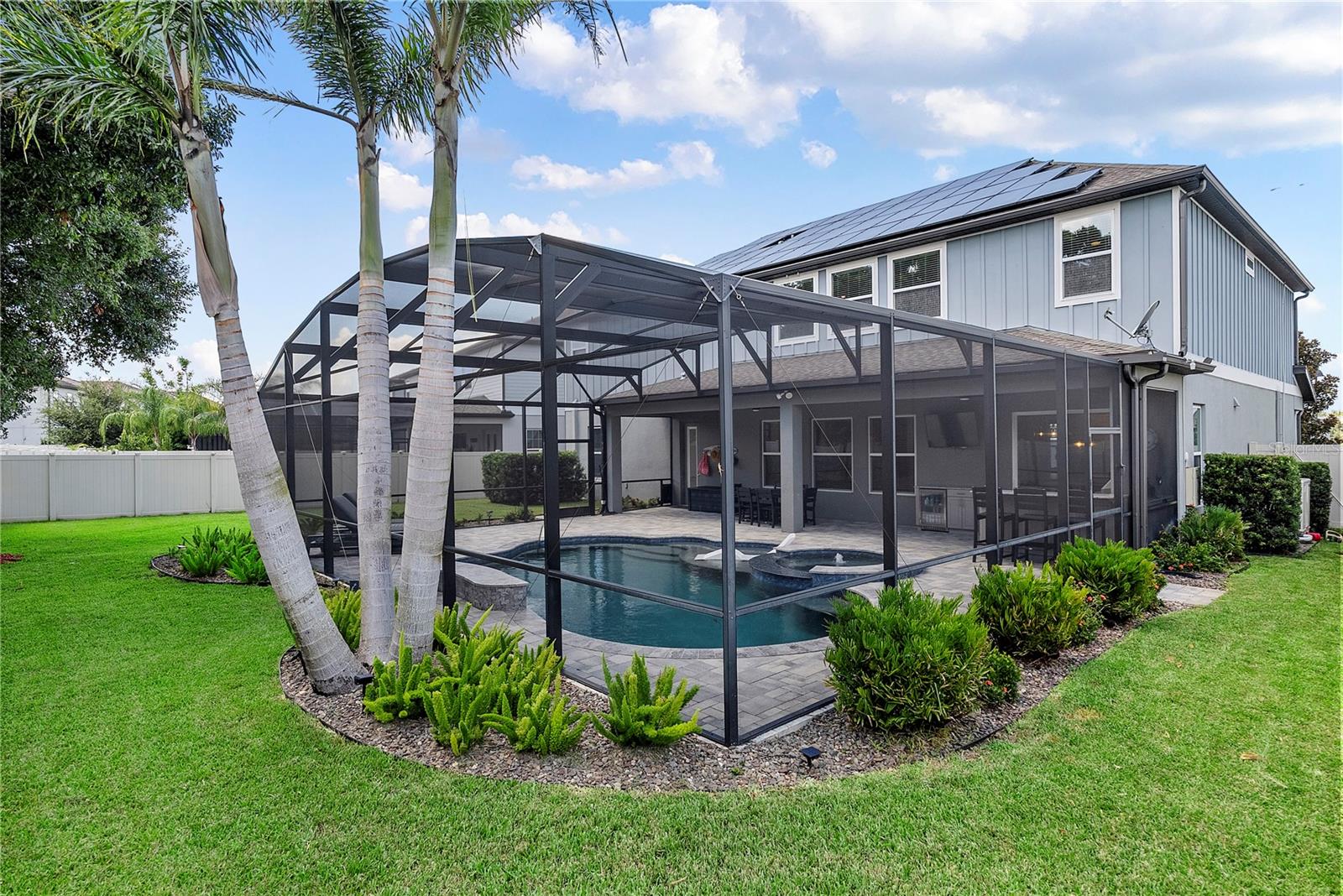 1117 WADING WATERS CIR