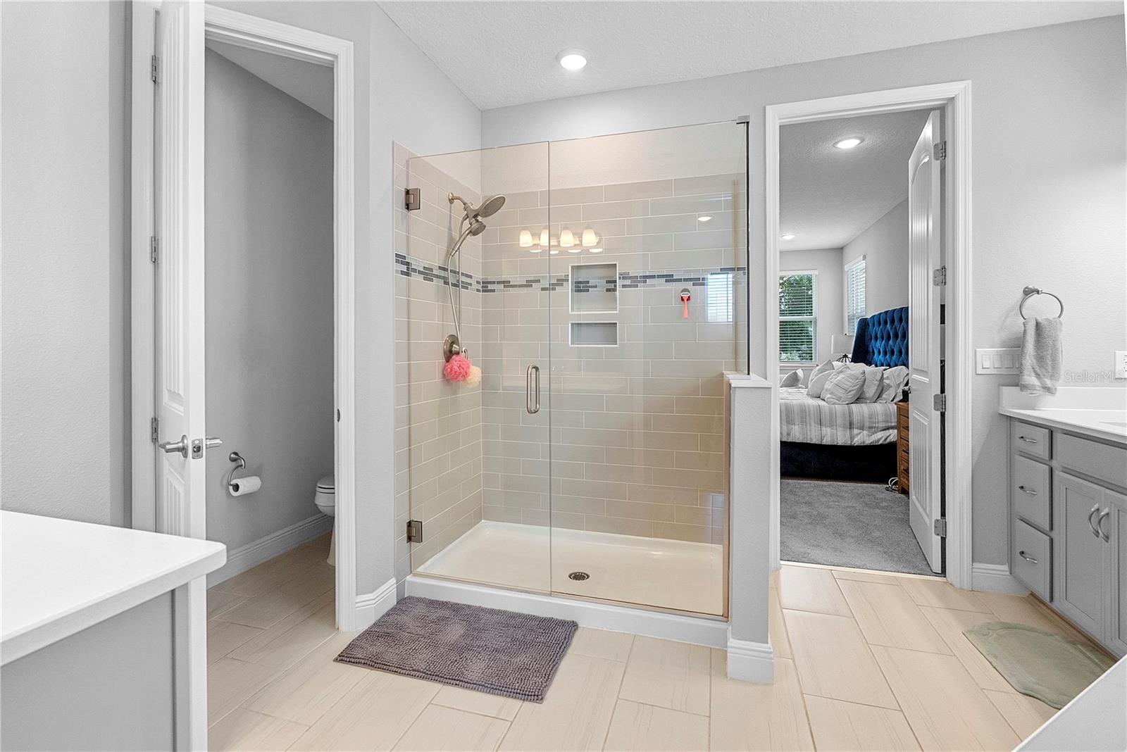 1117 WADING WATERS CIR