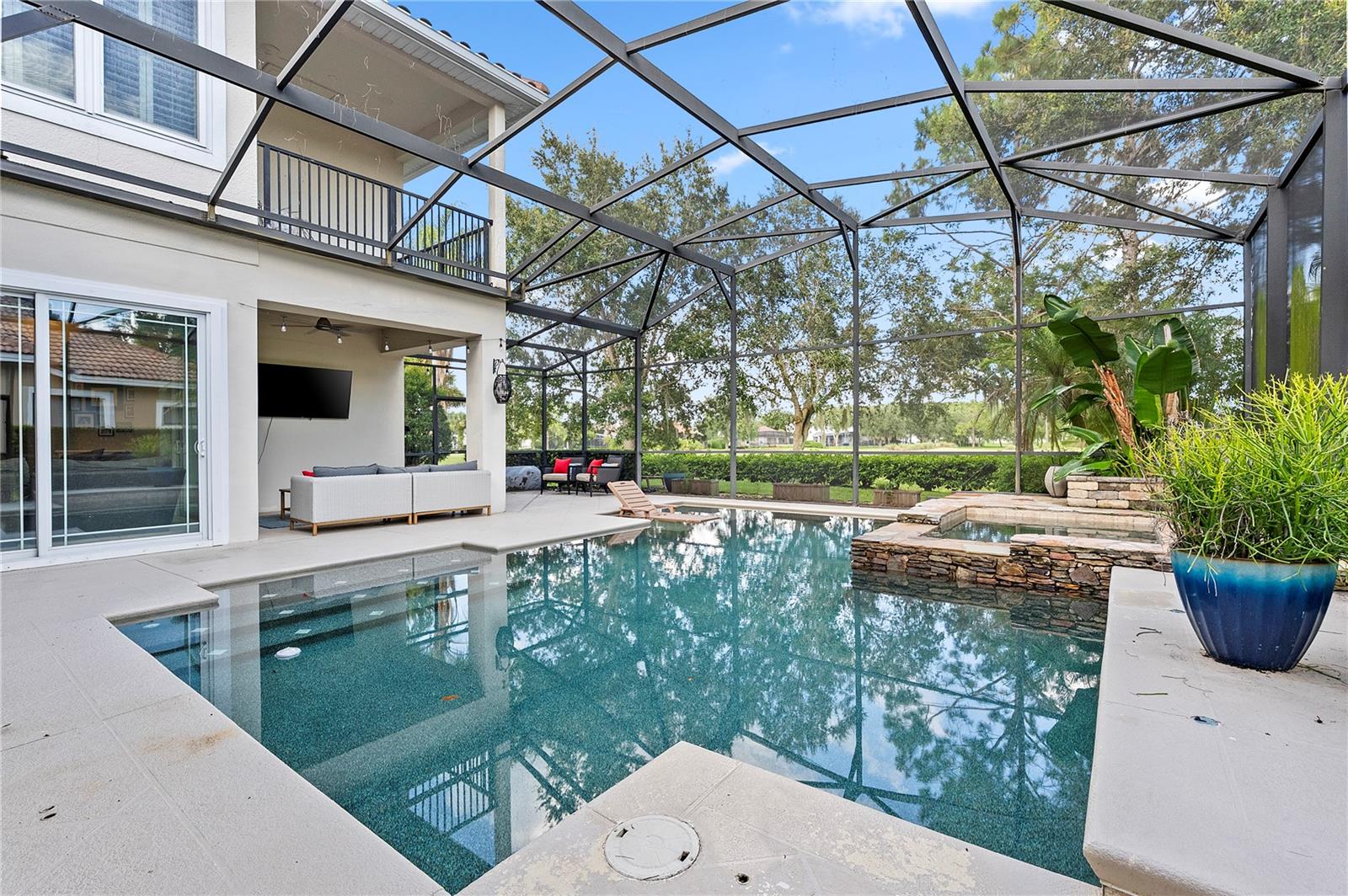 9626 HATTON CIR