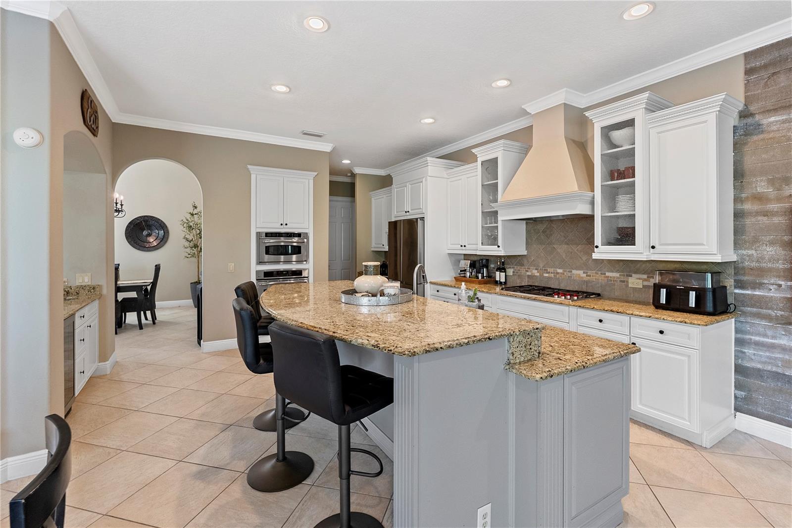 9626 HATTON CIR