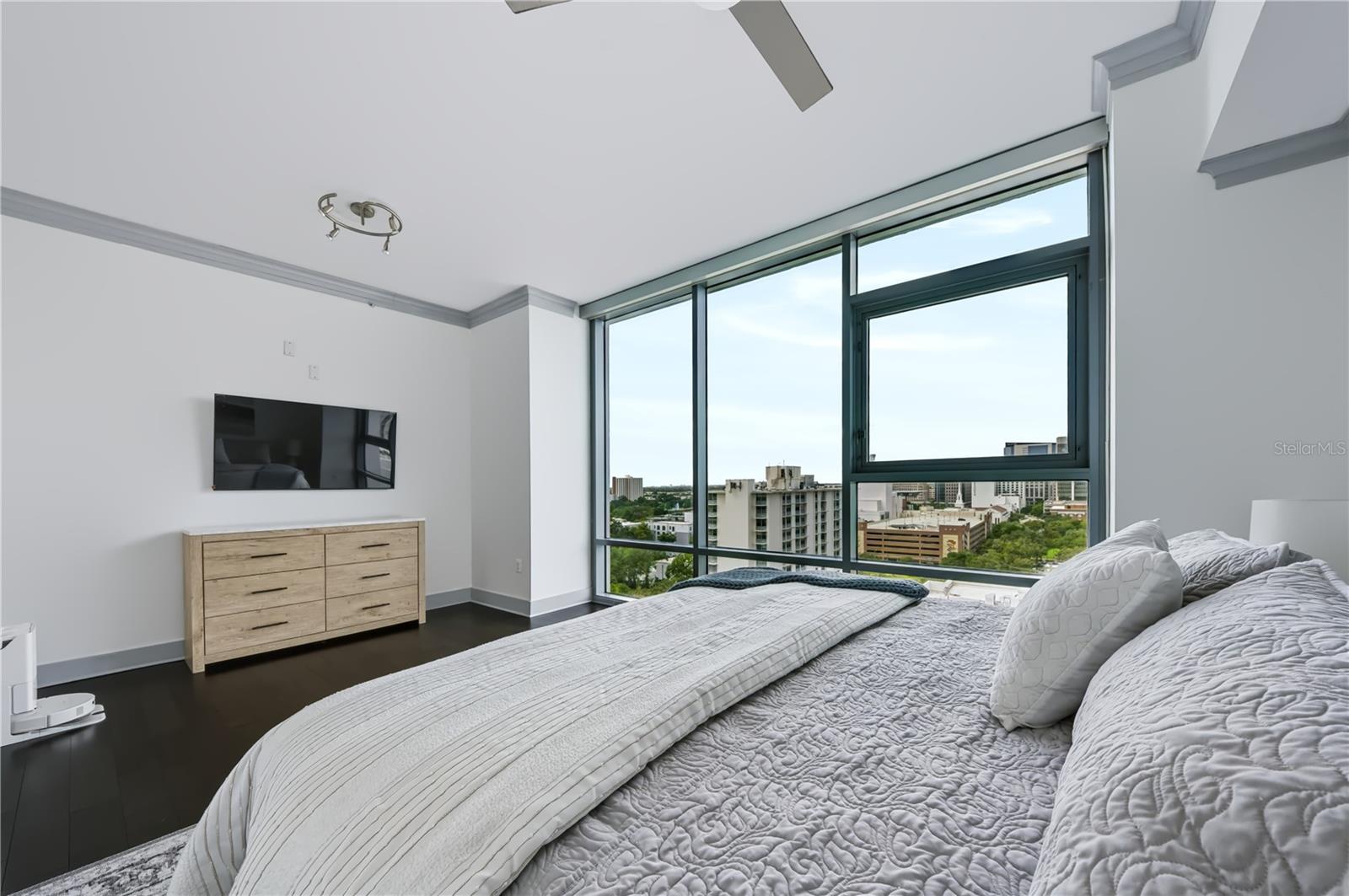 260 S OSCEOLA AVE #1406