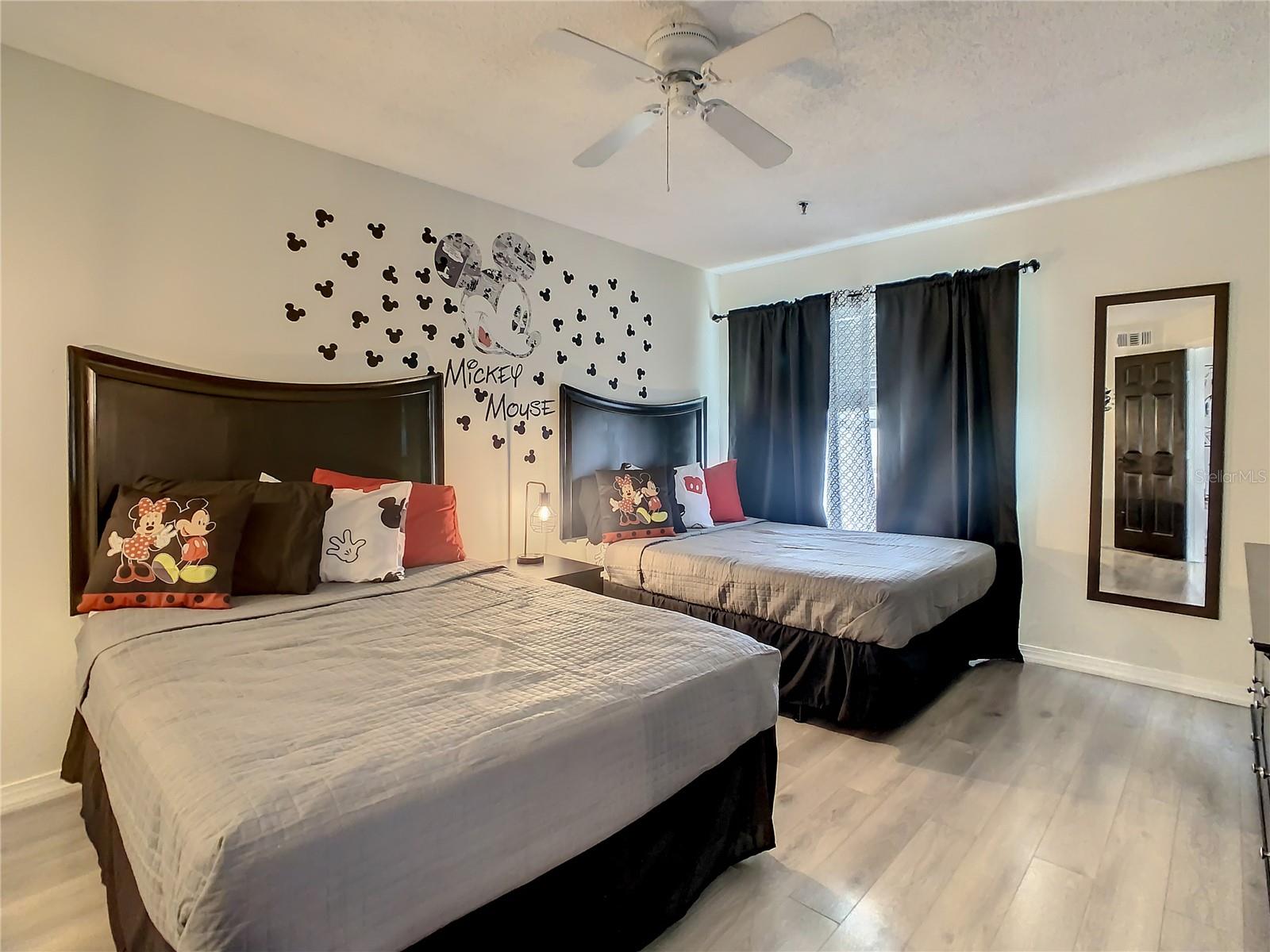 3100 PARKWAY BLVD #735