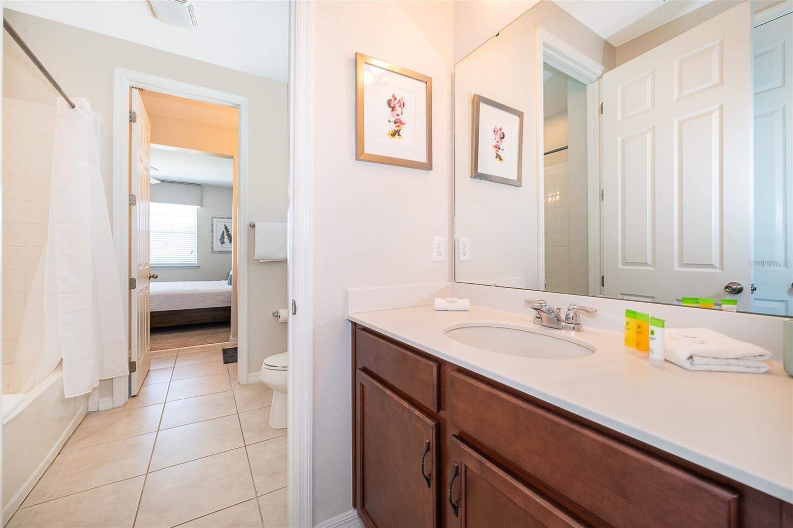 9005 SUNSHINE RIDGE LOOP