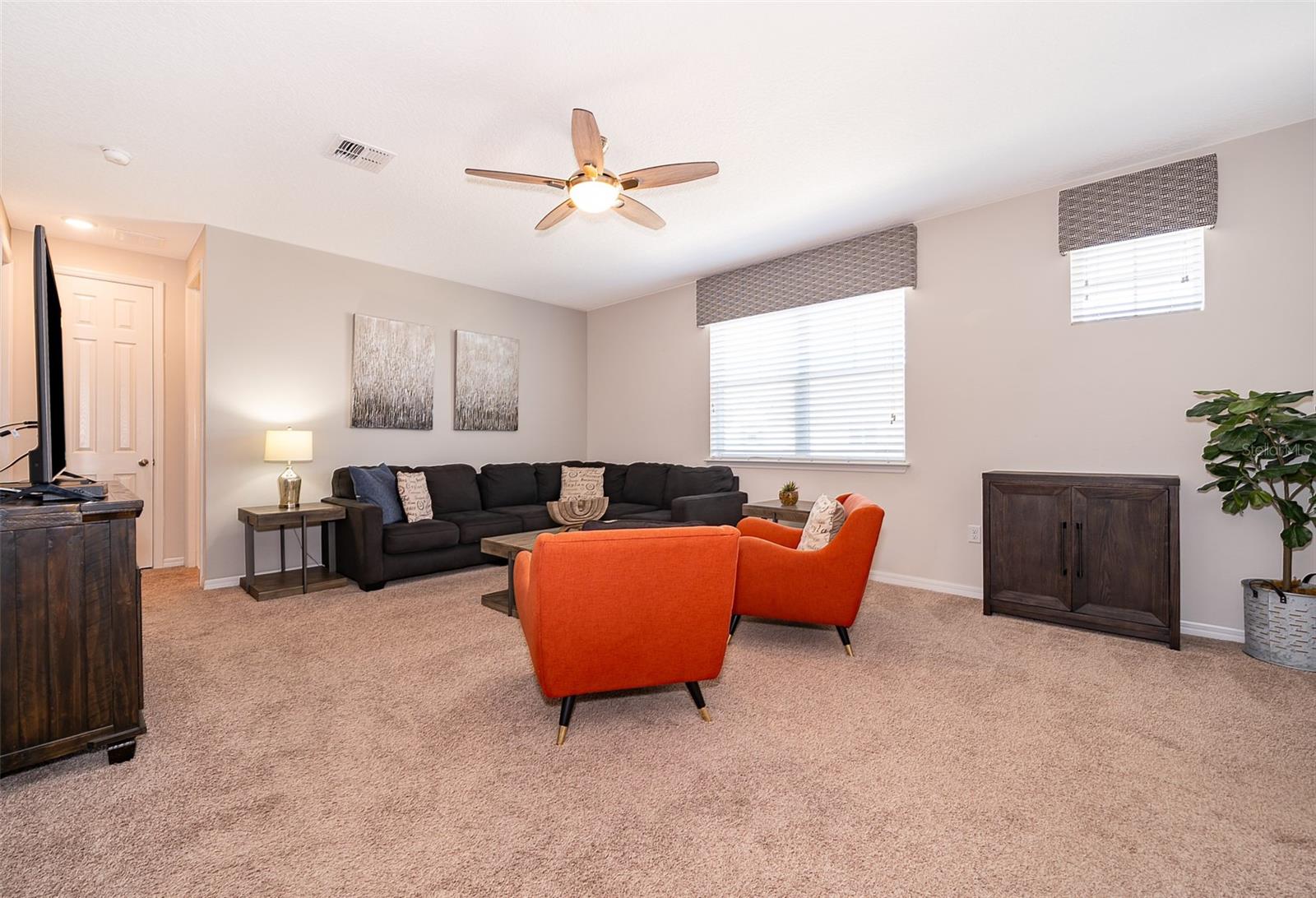 9005 SUNSHINE RIDGE LOOP